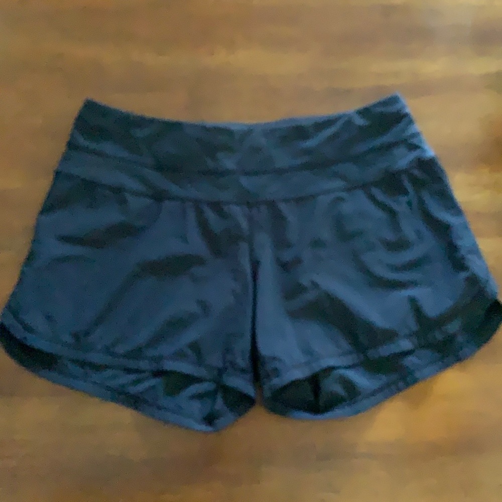 Lululemon shorts in size 6